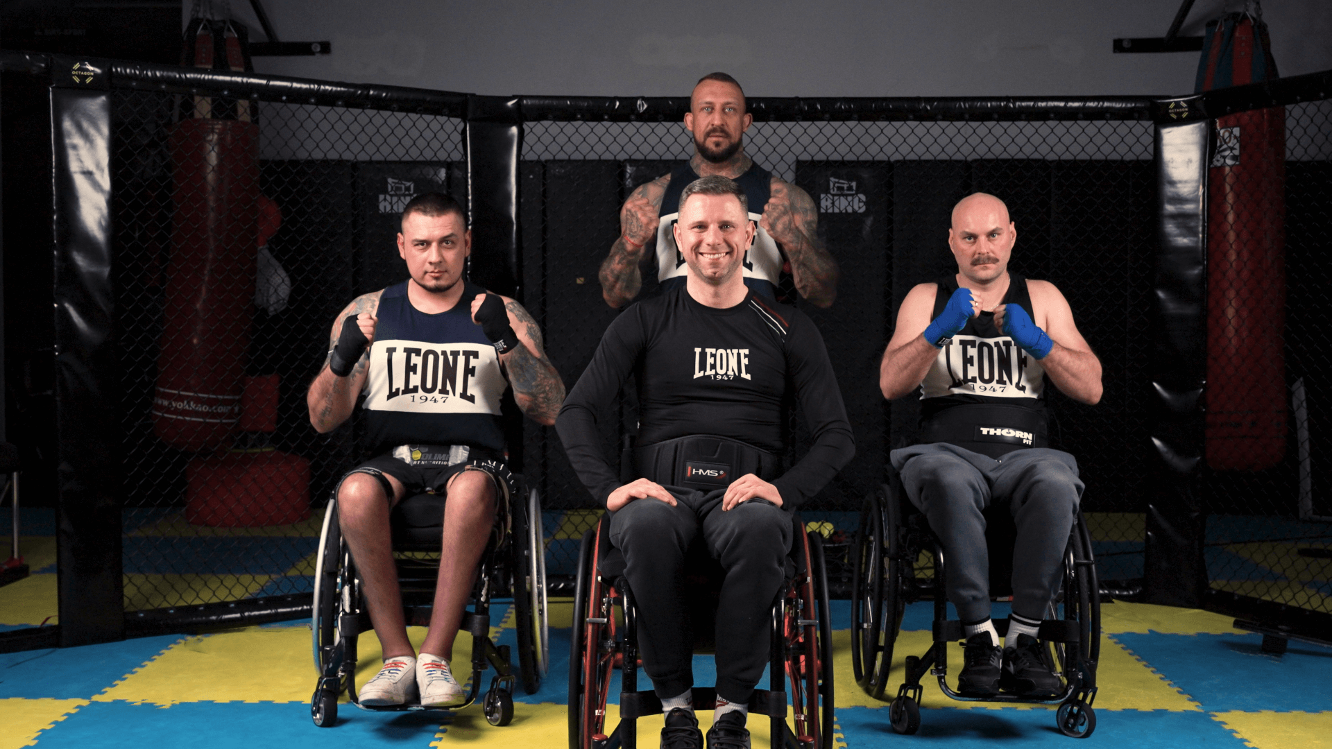 ZDJECIE GRUPOWE OSTATNIA SCENA